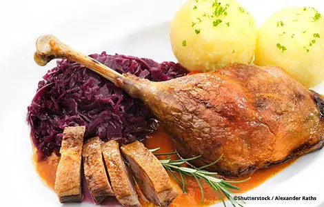 Ente mit Rotkohl und Orangensauce