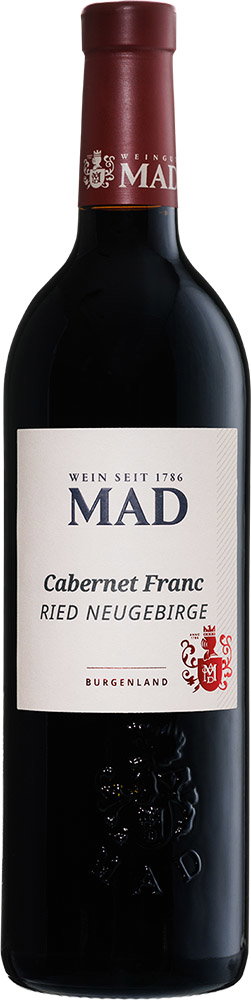 2023 Cabernet Franc Ried Neugebirge reflection
