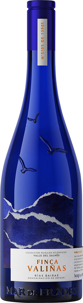 2019 Albarino Finca Valinas Rias Baixas DO reflection