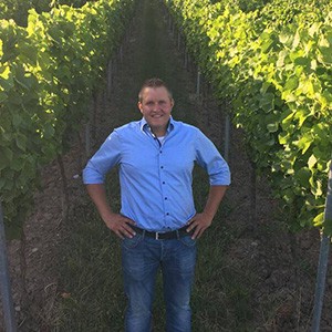 Stefan Düll