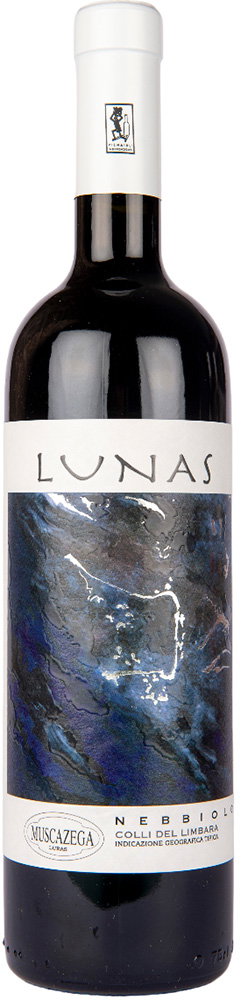 2021 Lunas Colli Del Limbara IGP reflection