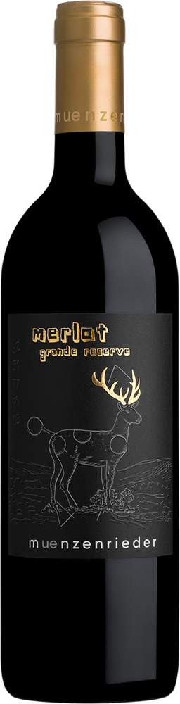 2022 Merlot Ried Salzgründe Grande Reserve reflection