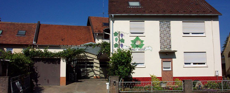 A. Pfeifer & Söhne!